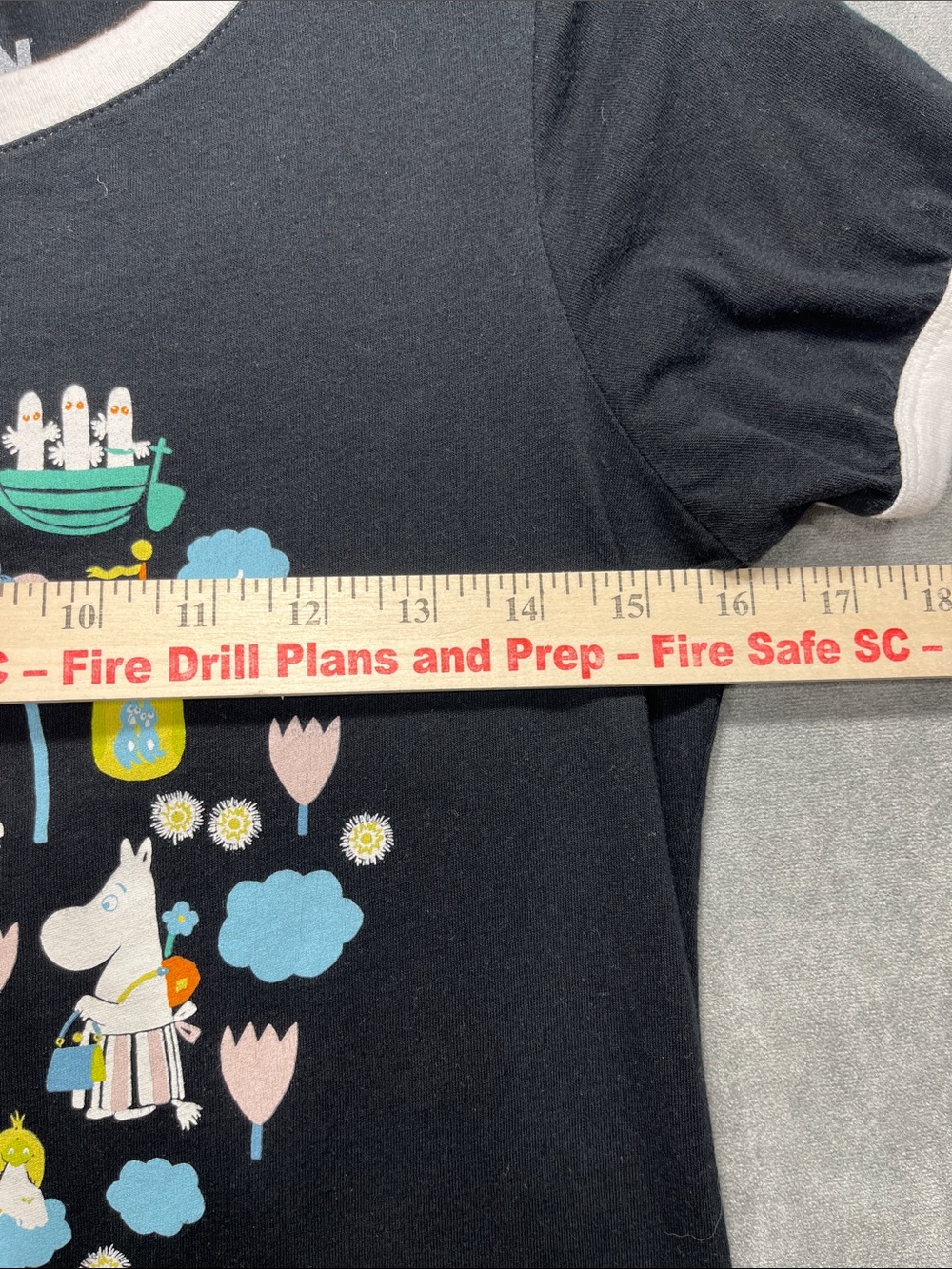 Moomin Ripple Junction Character Graphic Ringer T Shirt Small - Picture 4 of 6